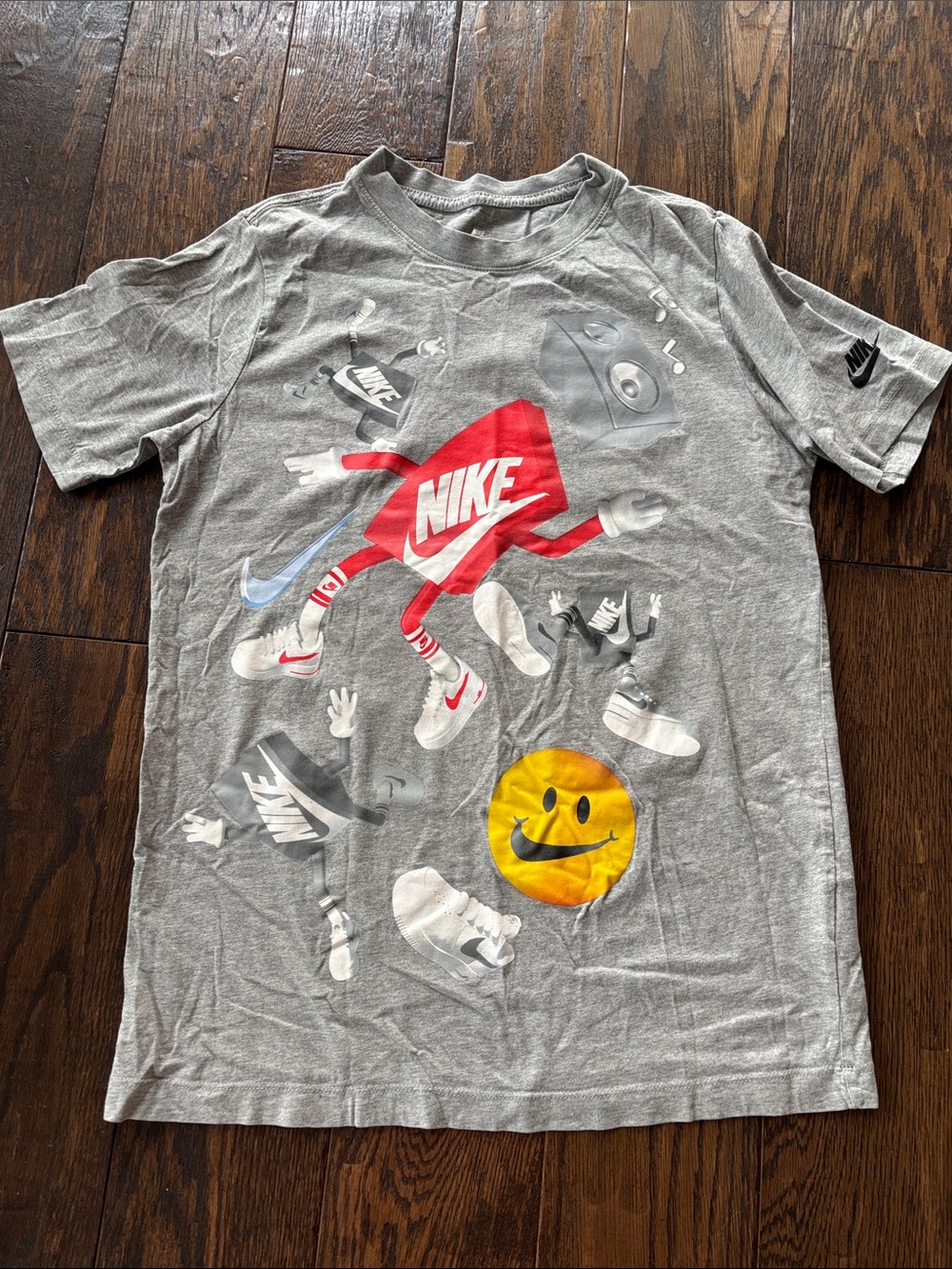 Boys Nike Grey Tee